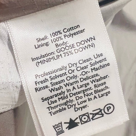 Eddie Bauer Women’s Down Filled Quilted Puffer Vest Zip Up & Toggles Size Large - Picture 11 of 12